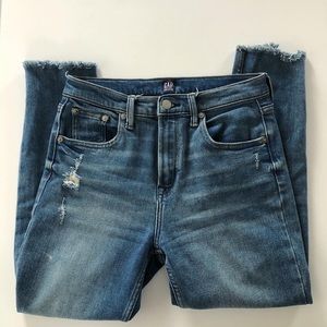 Gap True Skinny Crop